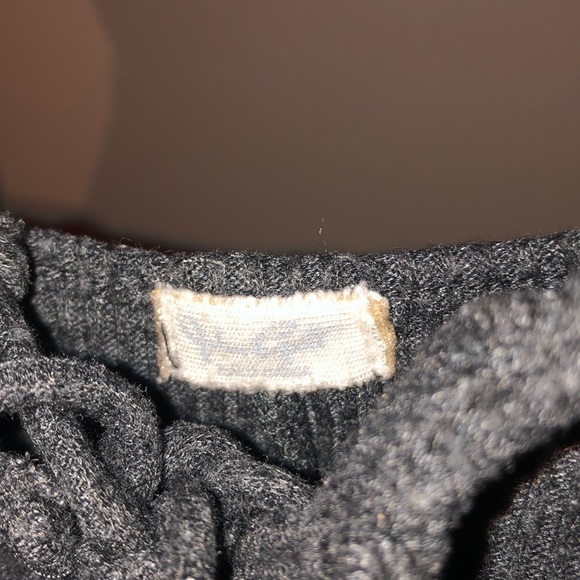 Brandy Melville Grey Spaghetti Strap Crop Top - Picture 3 of 4